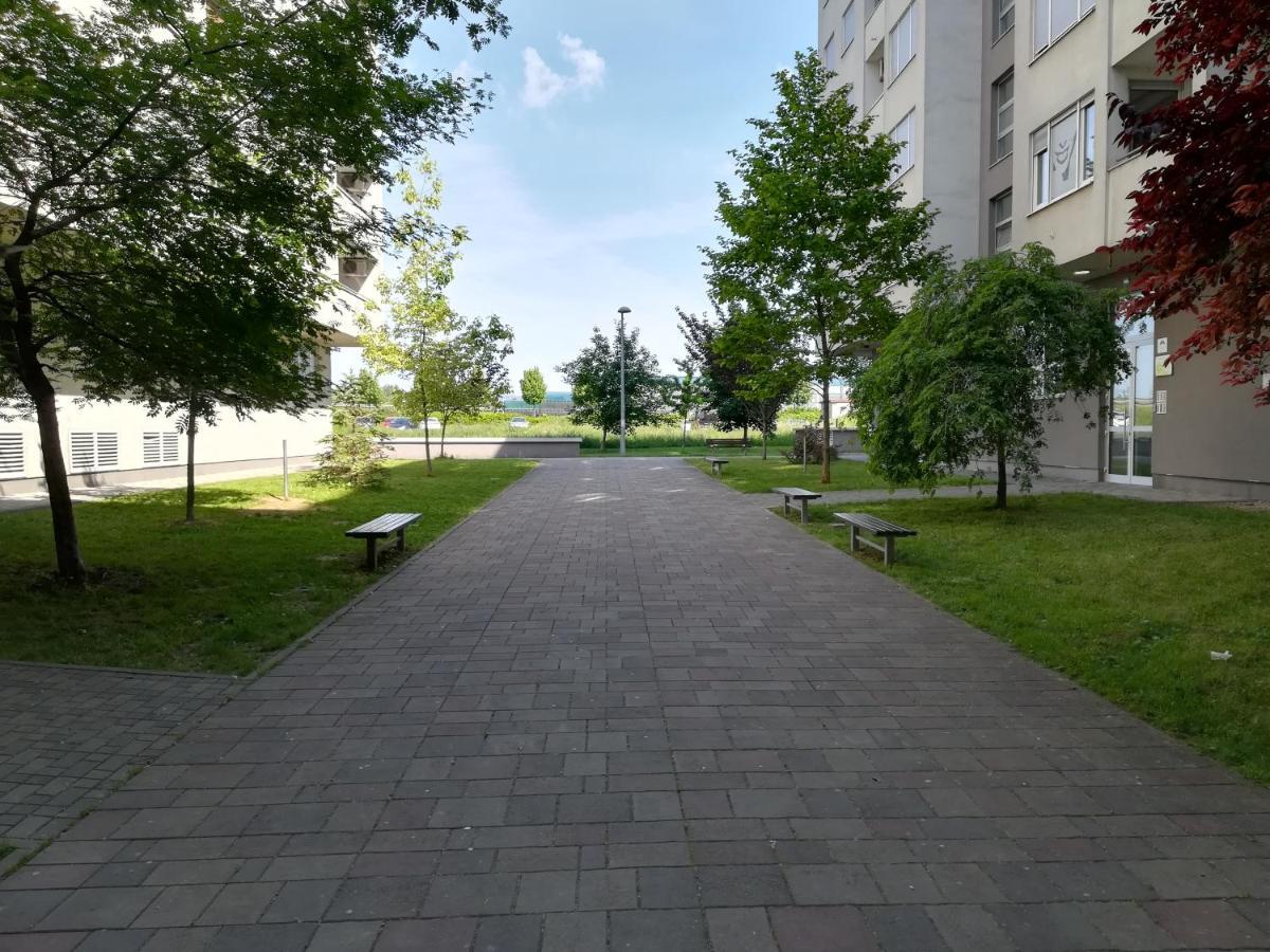 Apartments Dora Zagreb Eksteriør billede