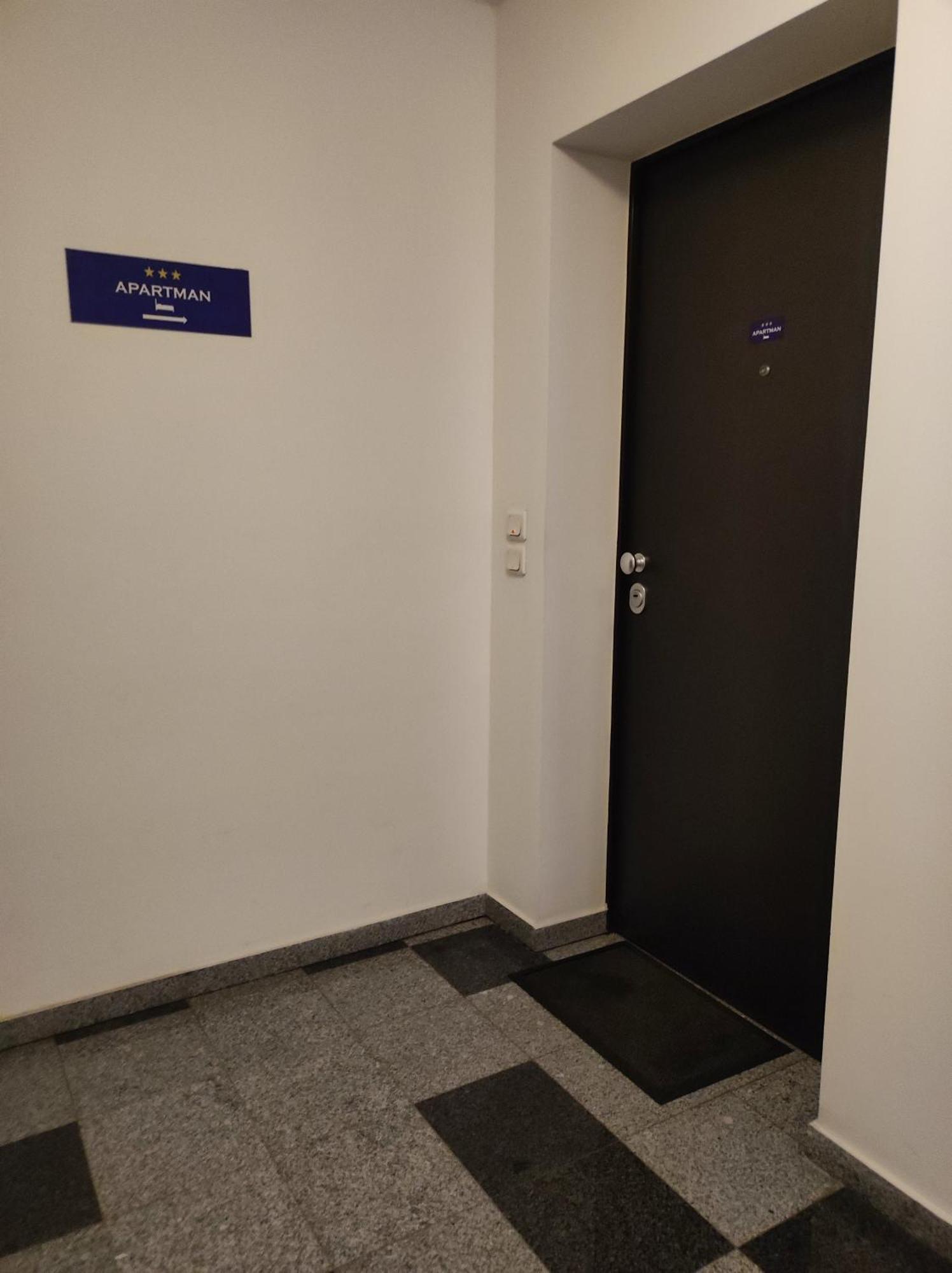 Apartments Dora Zagreb Eksteriør billede